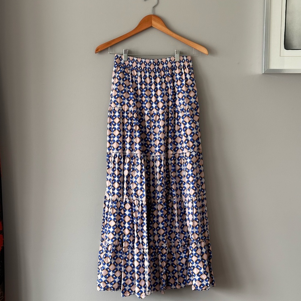 Zara maxi skirt size M